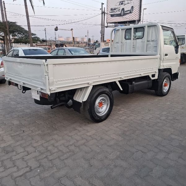  31085  TOYOTA DYNA  1997  