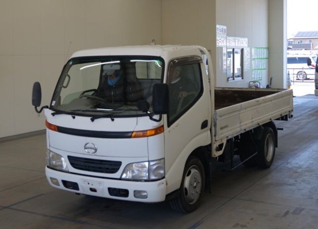  31089  HINO DUTRO  1999  