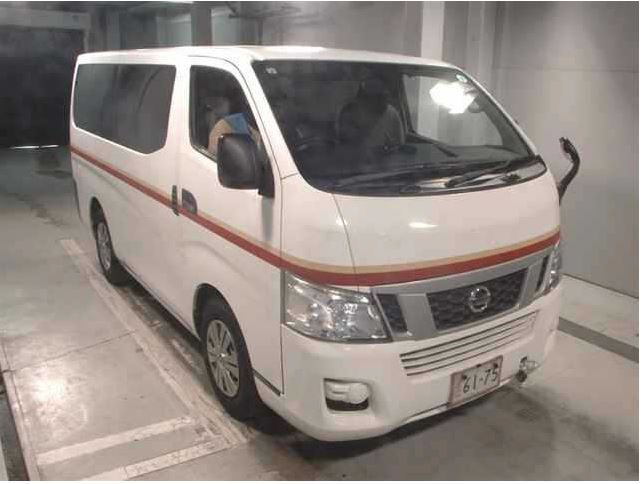  31096  NISSAN CARAVAN  2017 