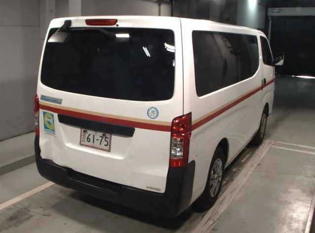 31096  NISSAN CARAVAN  2017  