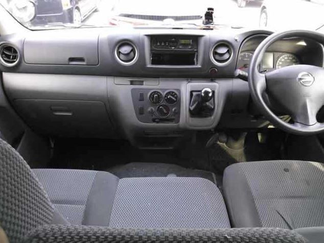 31096  NISSAN CARAVAN  2017  