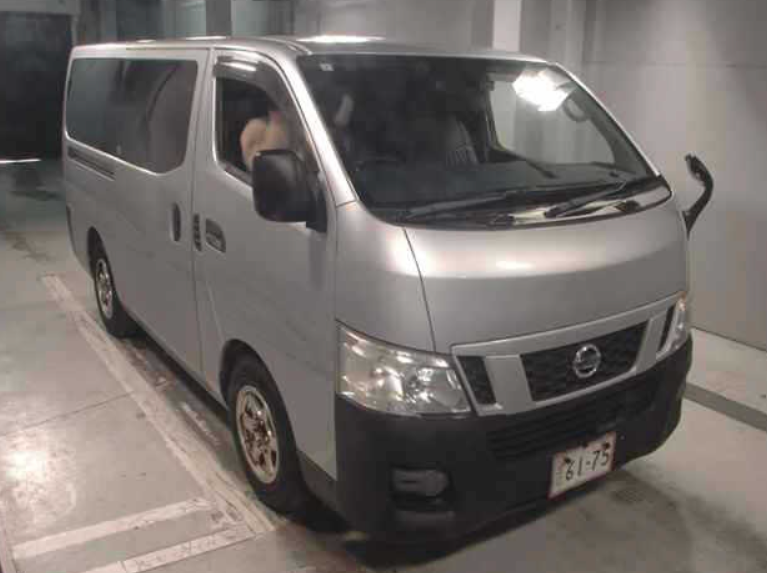  31100  NISSAN CARAVAN  2017  