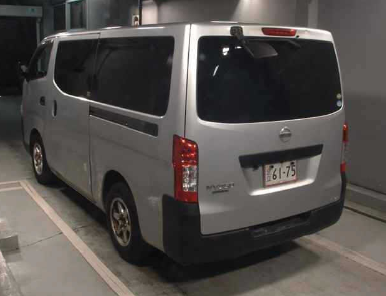  31100  NISSAN CARAVAN  2017  