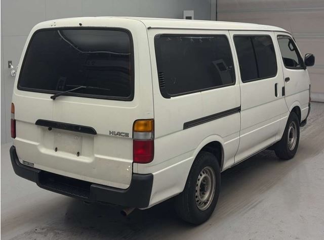  31103  TOYOTA HIACE  2003  
