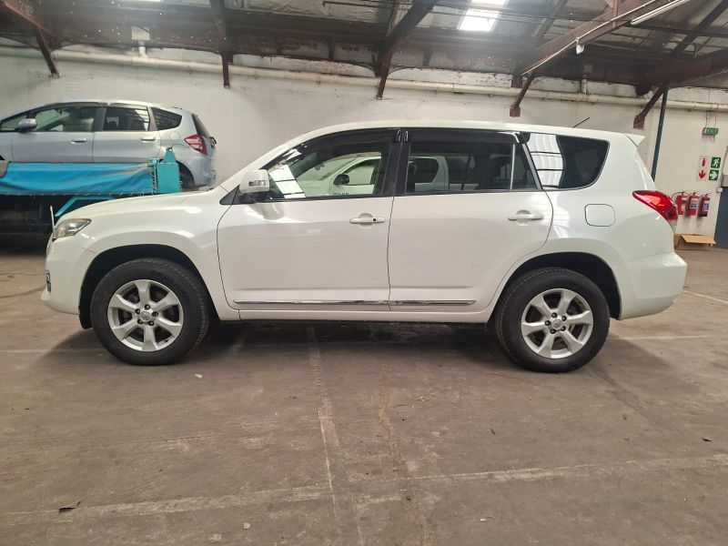  31109  TOYOTA VANGUARD  2013  