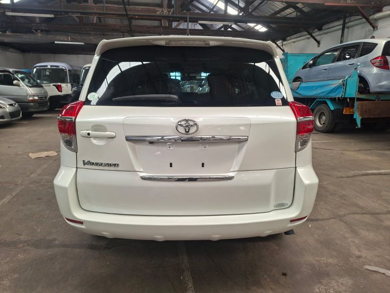  31109  TOYOTA VANGUARD  2013  