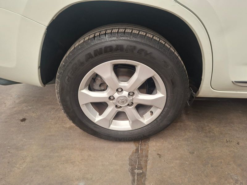  31109  TOYOTA VANGUARD  2013  