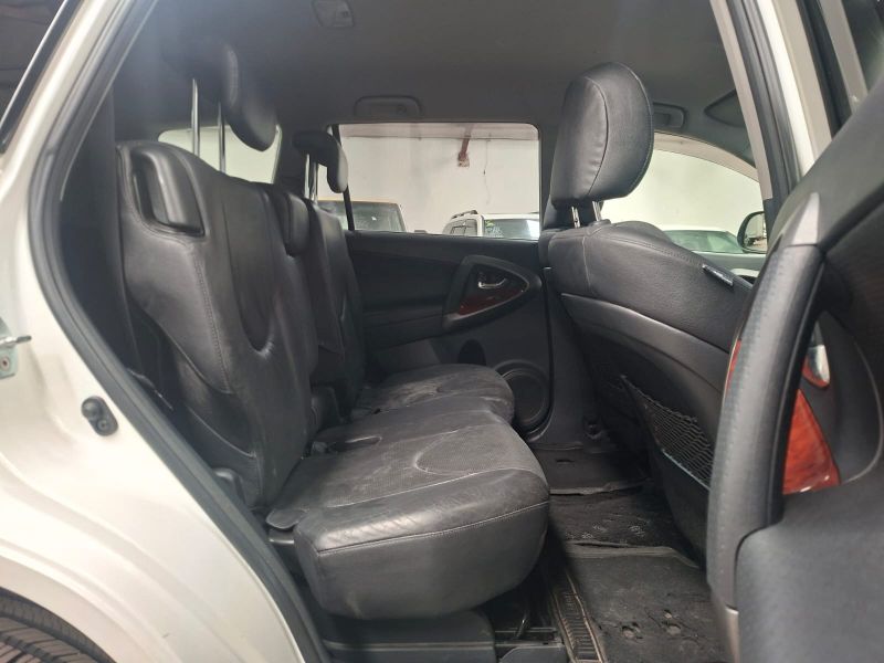  31109  TOYOTA VANGUARD  2013  