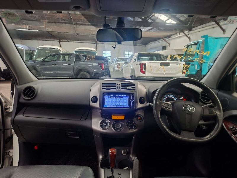  31109  TOYOTA VANGUARD  2013  