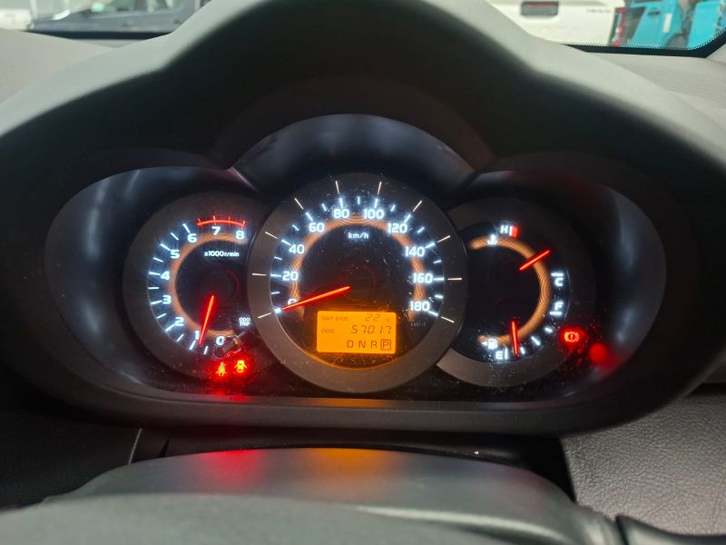  31109  TOYOTA VANGUARD  2013  