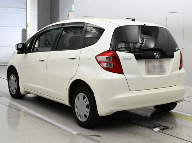  31126  HONDA FIT  2010  