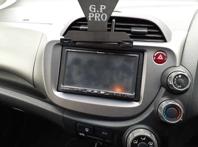  31126  HONDA FIT  2010  