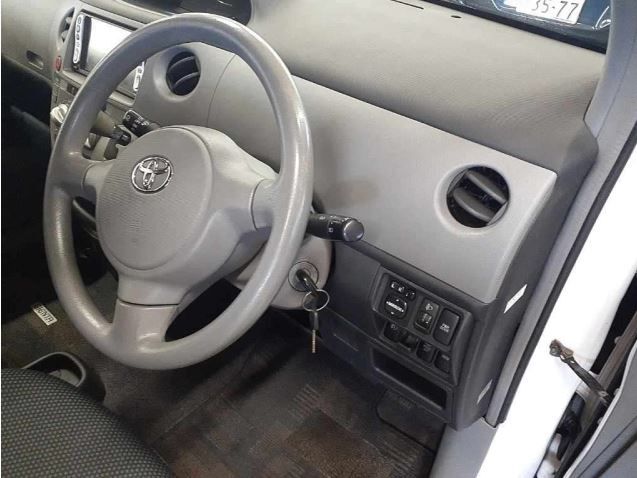  31127  TOYOTA SIENTA  2005  