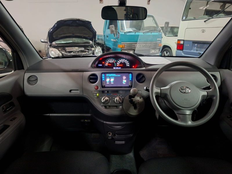  31127  TOYOTA SIENTA  2005  