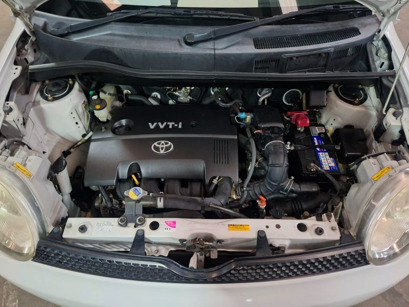 31127  TOYOTA SIENTA  2005  