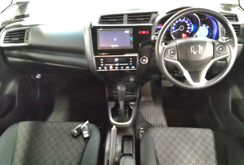  31133  HONDA FIT  2016  
