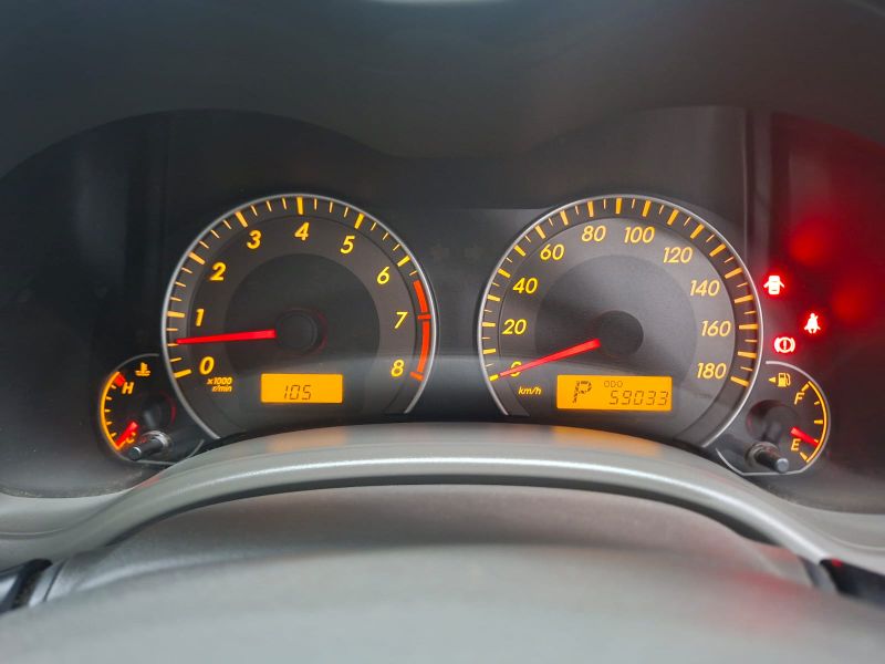 31144  TOYOTA COROLLA AXIO  2010  
