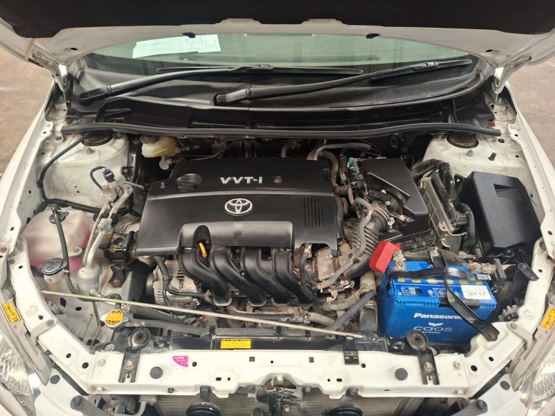  31144  TOYOTA COROLLA AXIO  2010  