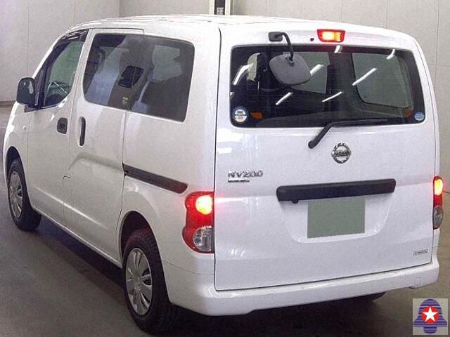  31157  NISSAN VANETTE  2017  