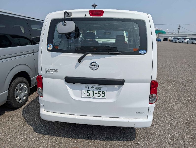  31157  NISSAN VANETTE  2017  
