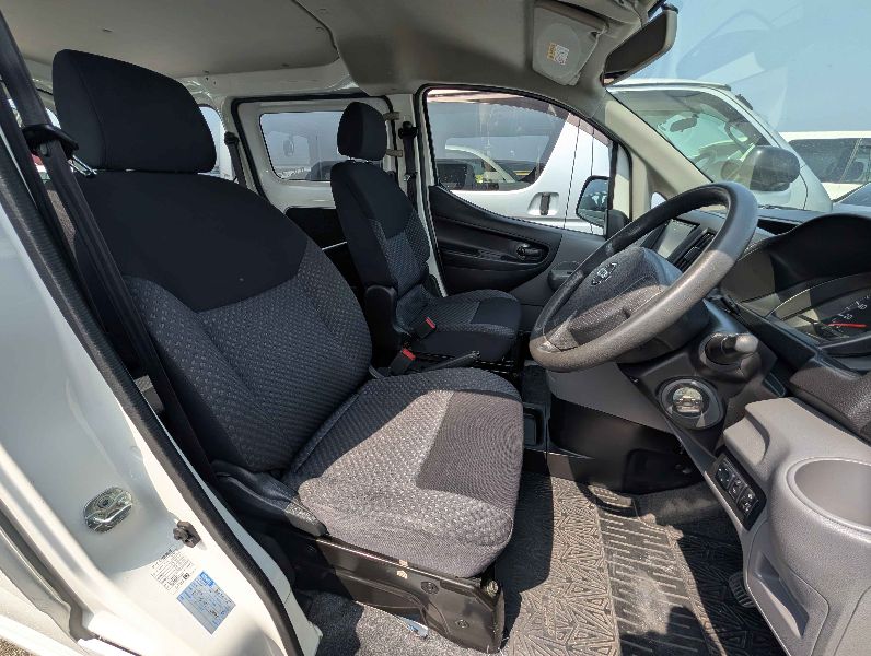  31157  NISSAN VANETTE  2017  
