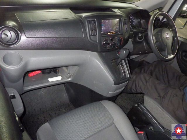  31158  NISSAN VANETTE  2017  