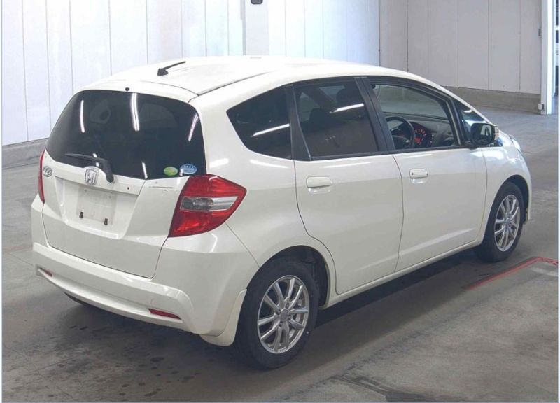  31162  HONDA FIT  2011  