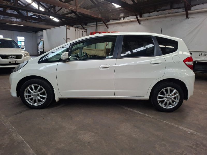  31162  HONDA FIT  2011  
