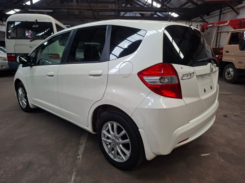  31162  HONDA FIT  2011  