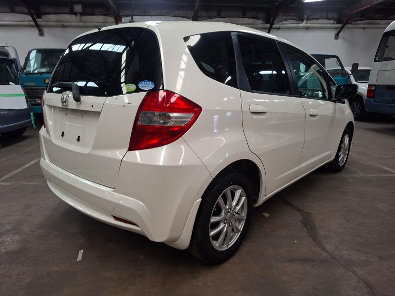  31162  HONDA FIT  2011  