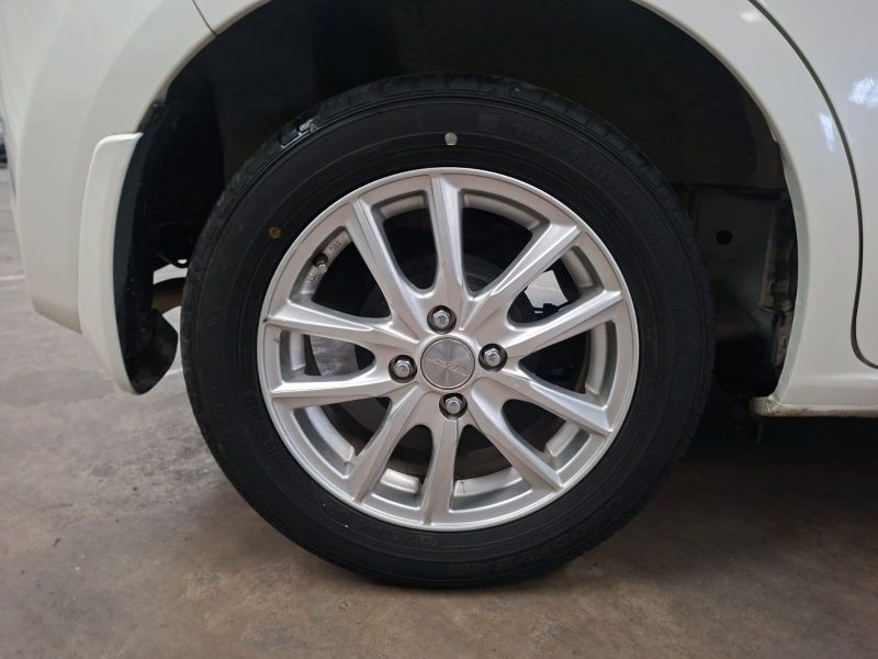  31162  HONDA FIT  2011  
