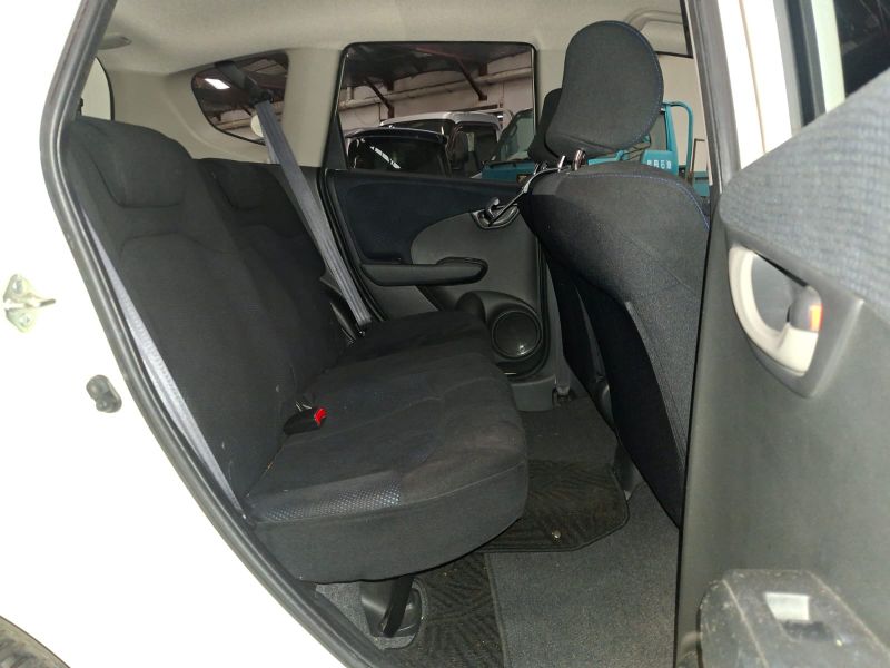  31162  HONDA FIT  2011  