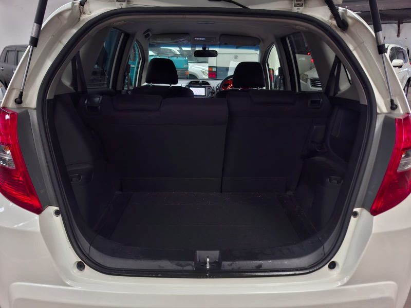  31162  HONDA FIT  2011  