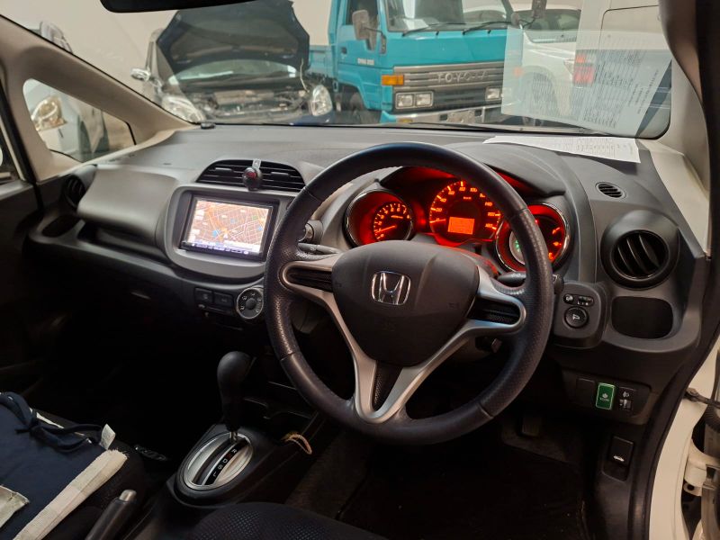  31162  HONDA FIT  2011  