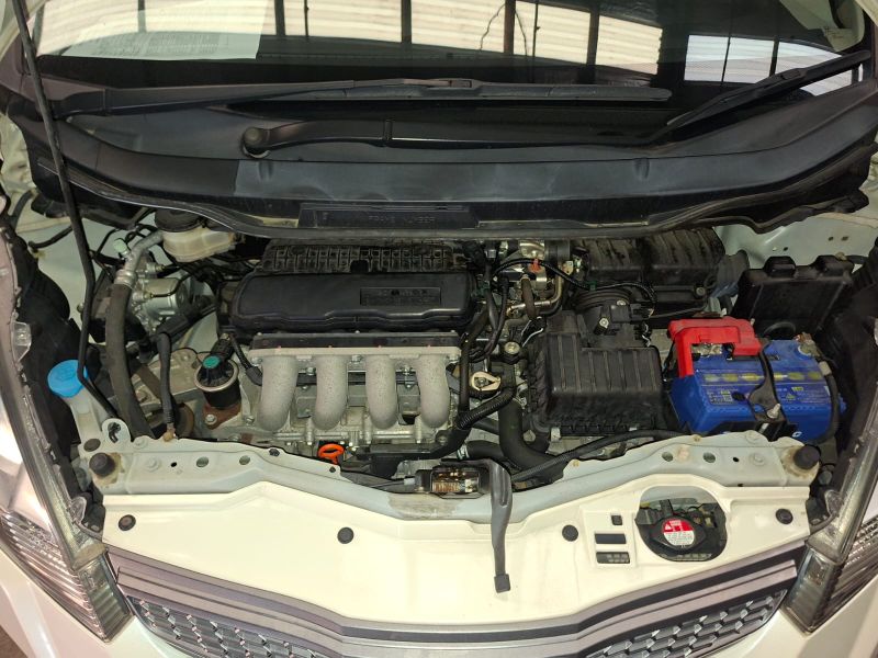  31162  HONDA FIT  2011  