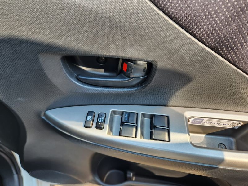  31175  TOYOTA RACTIS  2006  