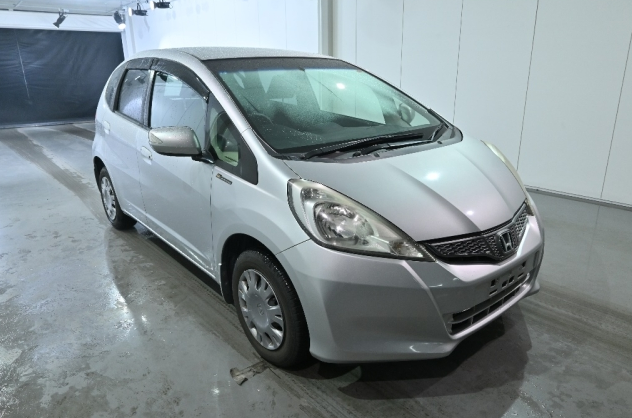  31178  HONDA FIT  2011 