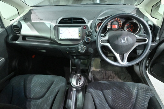  31178  HONDA FIT  2011  