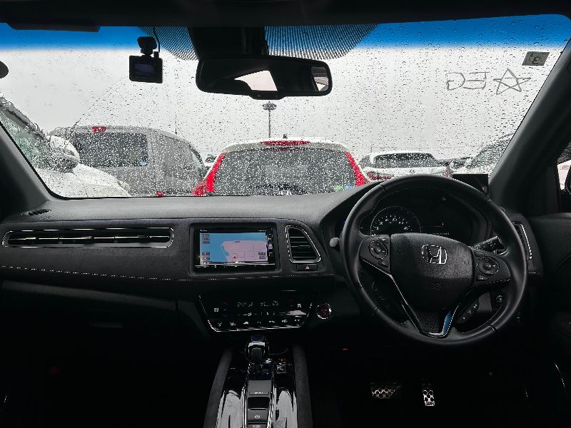  31187  HONDA VEZEL  2017  
