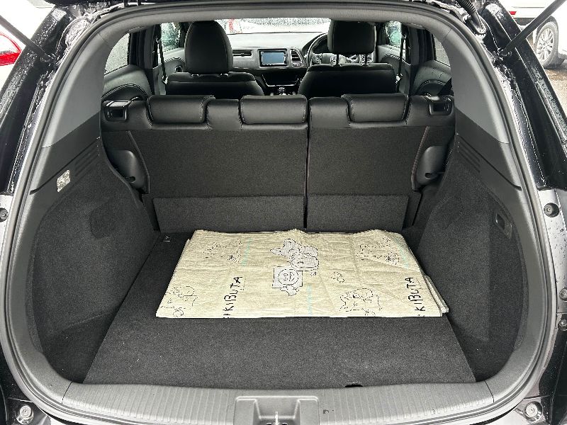 31187  HONDA VEZEL  2017  