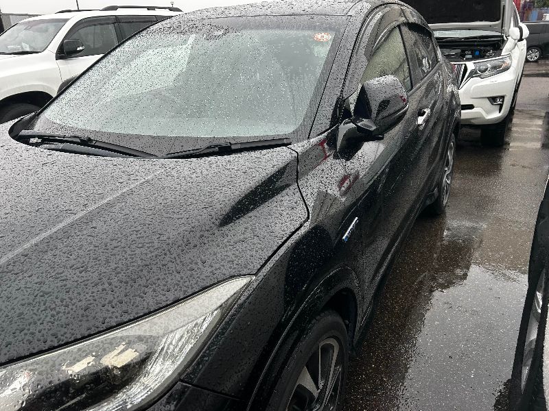  31187  HONDA VEZEL  2017  