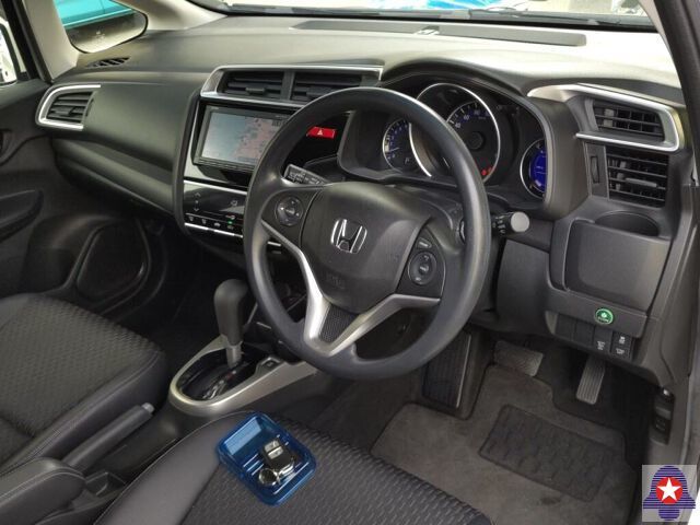  31188  HONDA FIT  2017  