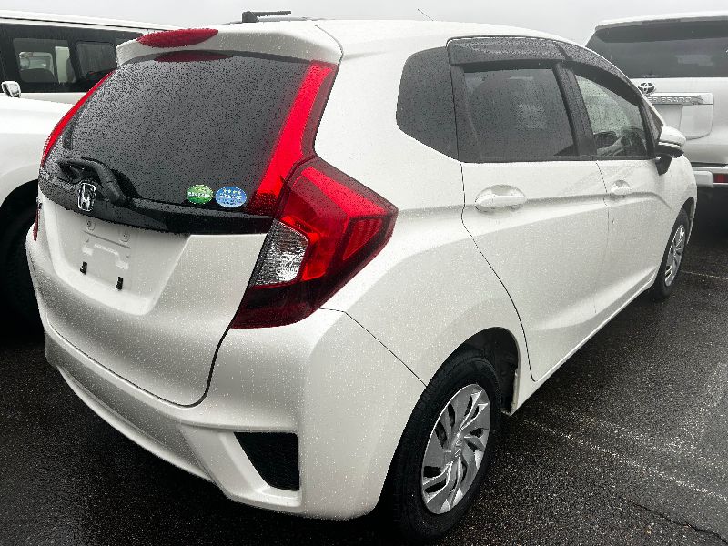  31188  HONDA FIT  2017  