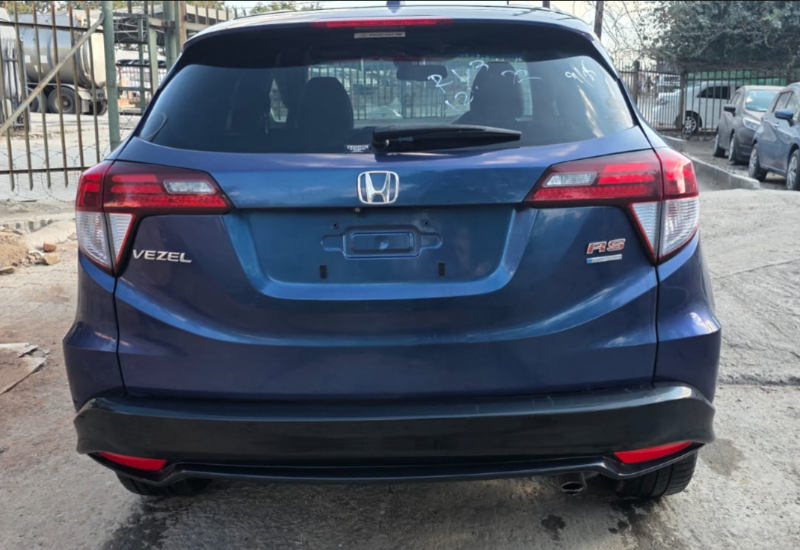  31189  HONDA VEZEL  2017  
