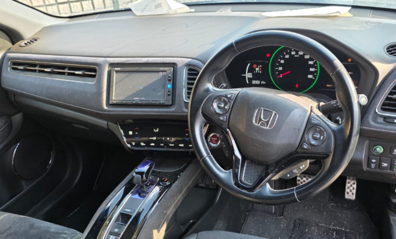  31189  HONDA VEZEL  2017  