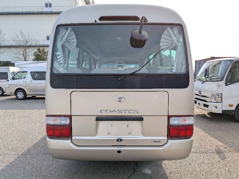  31192  TOYOTA COASTER  2006  