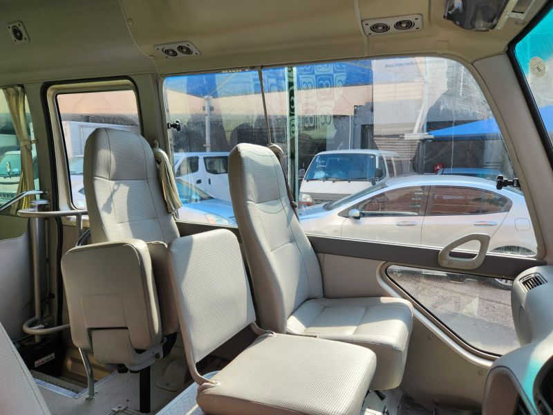  31192  TOYOTA COASTER  2006  