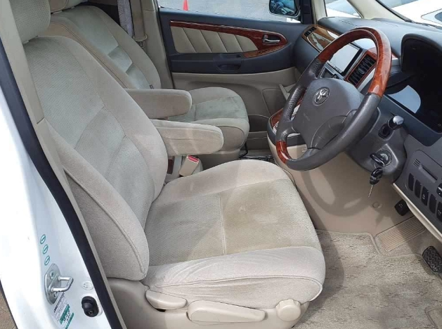 31198  TOYOTA ALPHARD  2004  