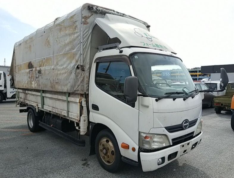  31203  HINO DUTRO  2012 
