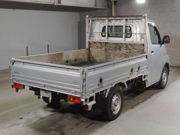  31206  TOYOTA TOWNACE  2017  